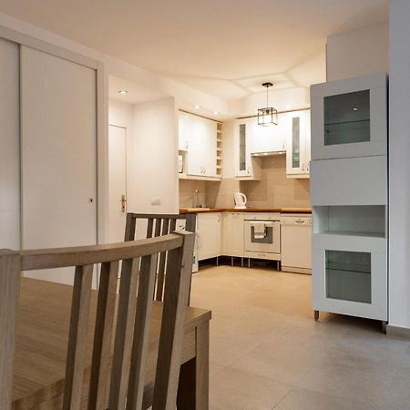 Varios Apartamentos Romana Playa Elviria Marbella Ngoại thất bức ảnh