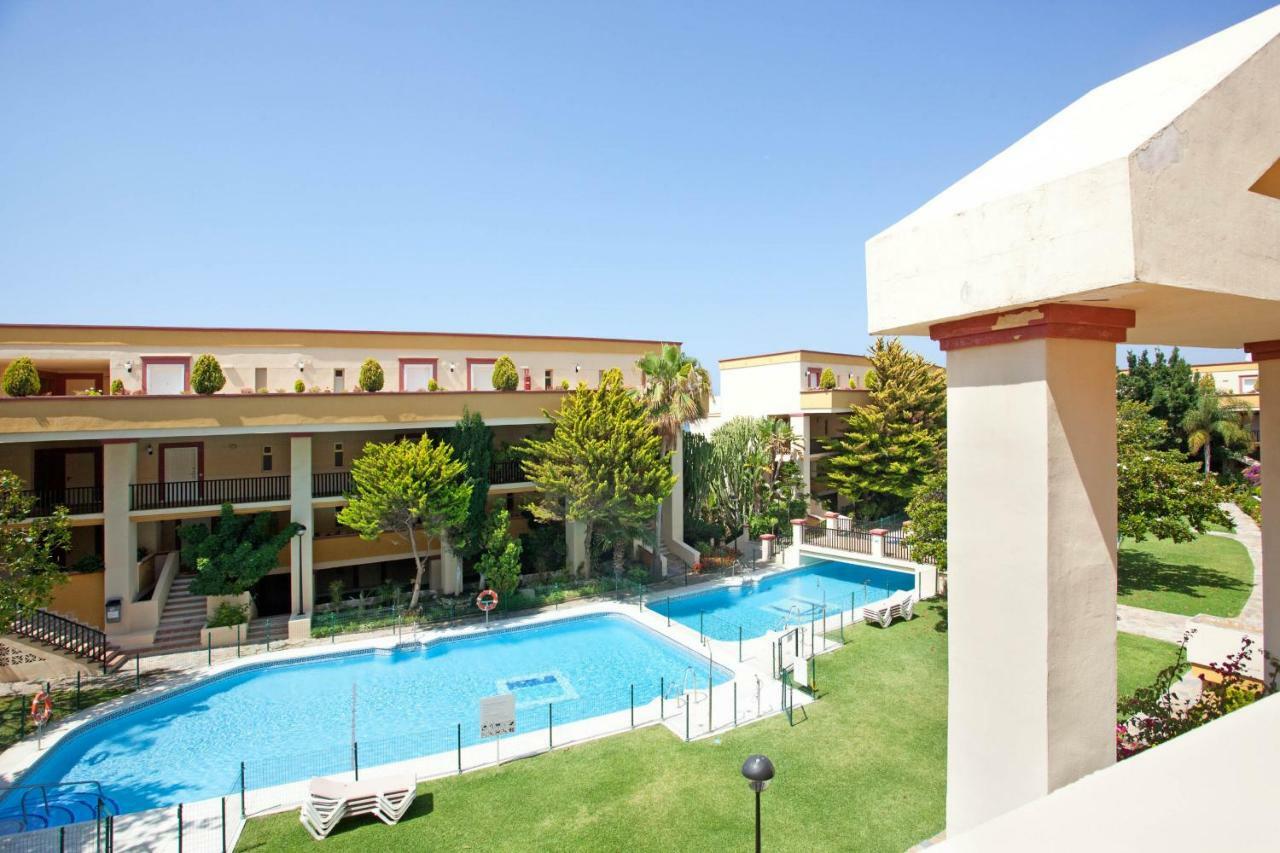 Varios Apartamentos Romana Playa Elviria Marbella Ngoại thất bức ảnh